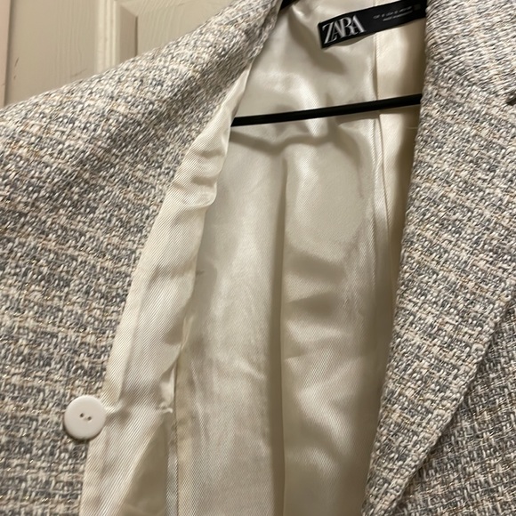 Brand new zara blazer - Picture 4 of 9